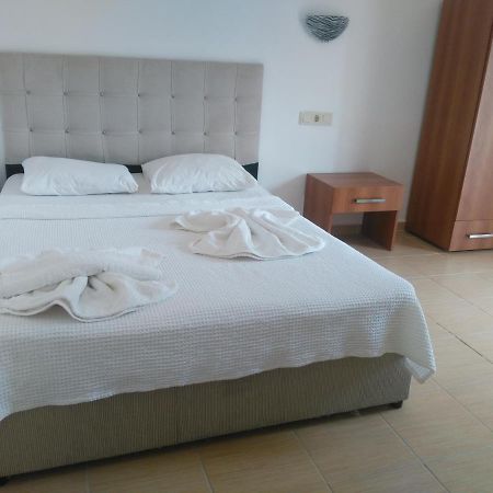 Ugur Beach Hotel Kemer Exterior foto